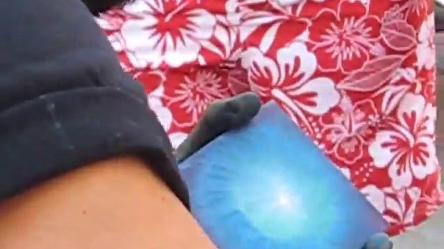 Художник рисует картинки на стекле за 30 сек.wmv.mp4 смотреть онлайн