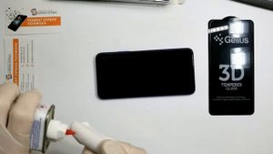 установка защитного стекла Honor 20, поклейка защитного стекла Huawei Nova 5