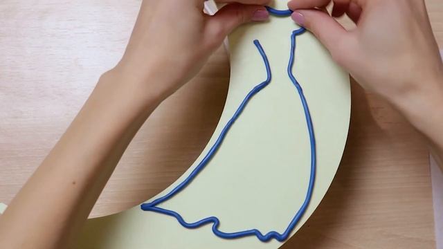 Лепим пластилином и рисуем светом принцессу смотреть онлайн