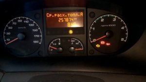 IVECO DAILY oil reset. Сброс межсервисного интервала. Моргает давление масла.