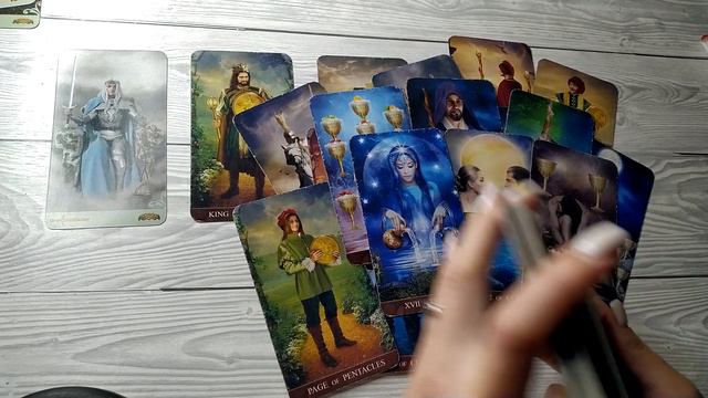 4 королевы. Какой король думает о вас?