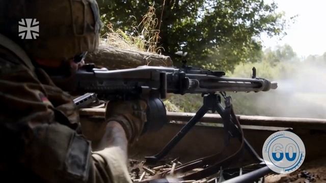 Легендарный единый немецкий пулемёт МГ 3 / German Army MG 3 Machine Gun смотреть онлайн