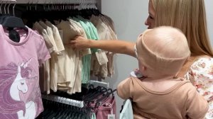 24 Часа с ДОЧКОЙ! Первые ШАГИ Милены ? Едем на ШОППИНГ