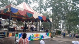 За тех, кто в море