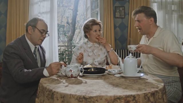 Лёва, с утра заправляйся смотреть онлайн