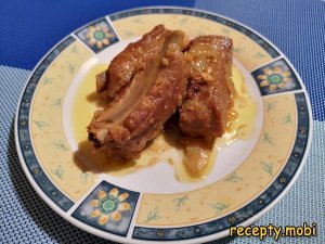 Свиные ребрышки в мультиварке