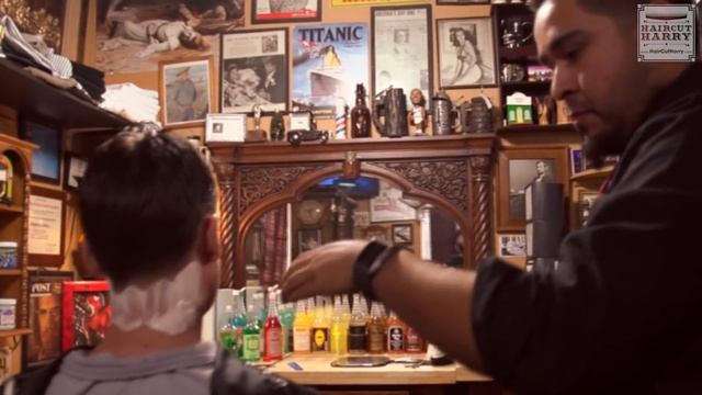 ? America's Most Polite Barber | Haircut at The House of Shave Barber Parlor, Phoenix Arizona смотреть онлайн