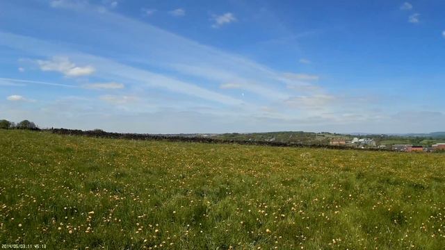 Adrian's Balsa Bi plane maiden & Crash смотреть онлайн