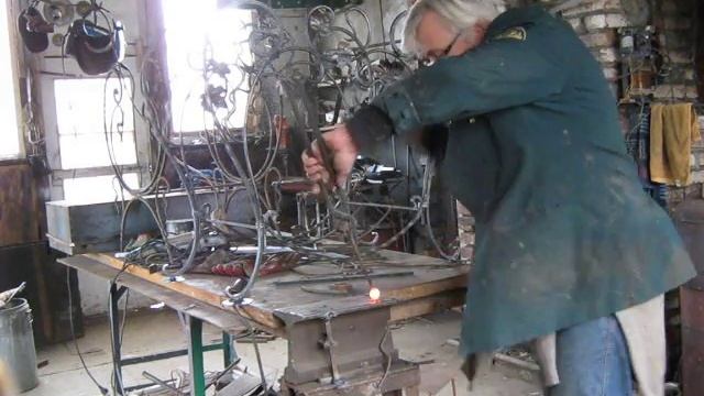 ковать виноградную кисть,,, смотреть онлайн