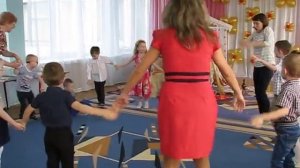 А мы чайничали, самоварничали! Веселая музыкальная игра про посуду))