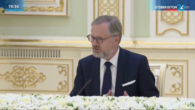 Президент принял правительственную делегацию Чешской Республики смотреть онлайн