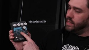 Electro-Harmonix Bass Mono Synth Bass Synthesizer Pedal