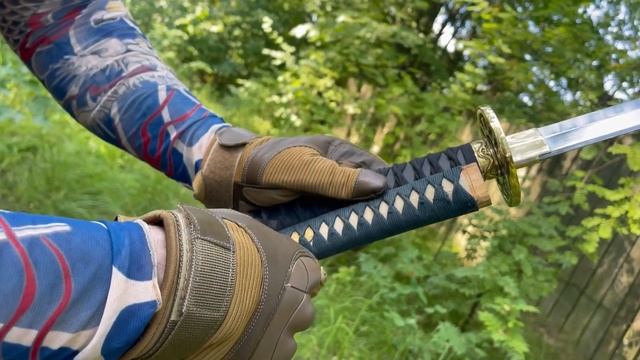 меч Катана в сравнении с оригинальным клинком | Упражнение мечем