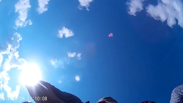 Чёткий парень отказался лететь в шлеме. Кепка спасла ему жизнь смотреть онлайн