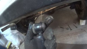 Нива за двадцать тысяч рублей. Замена всех задних амортизаторов