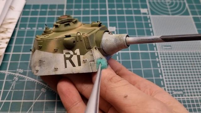 Везеринг модели PANTHER F "RFM" 1/35  Weathering of the model.