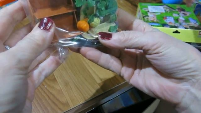 Мебель для мишек HAPPY FAMILY . -Furniture for bears HAPPY FAMILY. смотреть онлайн