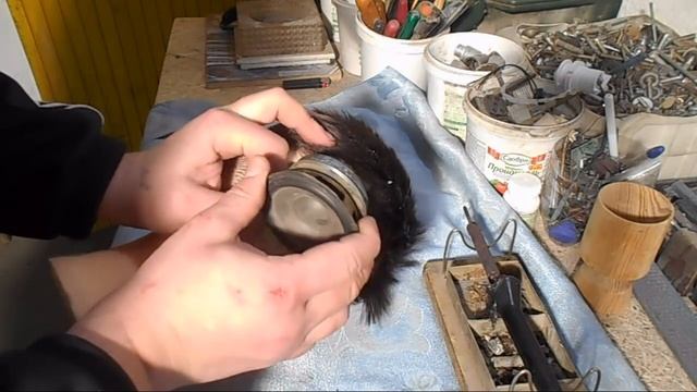Колонка своими рукамиКак сделать Портативную Колонку из головы манекена своими руками