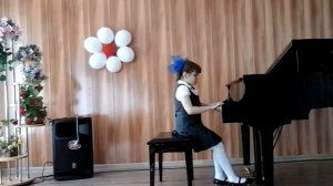 В.Кессельман."Маленький вальс" исп. Фомина Лиза.