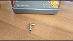 Замена жидкости в АКПП Mercedes GL-350. Самодельный штуцер для закачки масла. @Pavel_SIBERIA