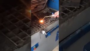 Учимся поджигать газовую горелку