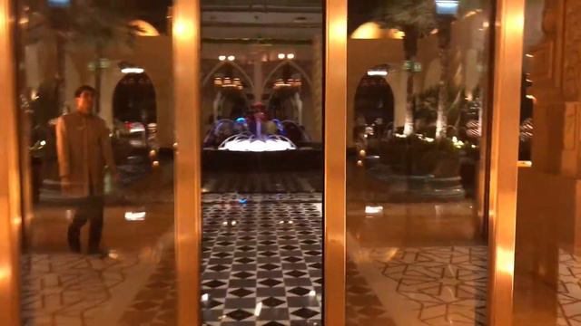 Jumeirah Zabeel Saray, Palm Jumeirah, Dubai смотреть онлайн