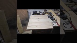 кофейный столик 60х60 из дерева