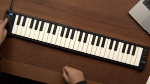 Carry On 49 KEYS Folding MIDI CONTROLLER by Blackstar