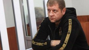 Федор Емельяненко объяснил, почему реагирует на слова брата Александра в прессе