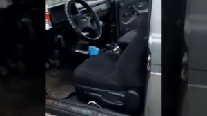 Установка сидений Toyota Auris в Ниве Кедр.