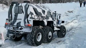 Вездеход хищник с прицепом. 2021 год.