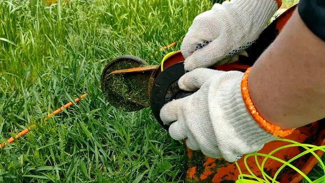 Быстрая замена лески в триммере смотреть онлайн