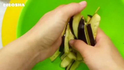 ПАЙДАЛЫ ӘРІ ЖЫЛДАМ?САЛАТ (КАЗАКША РЕЦЕПТ)Салат из баклажанов\ВКУСНЫЙ САЛАТ/Баклажан с перцем