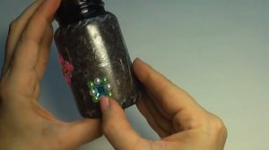 Поделка из алмазной мозаики и страз