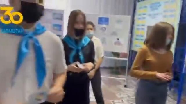 Акция "Зажги синим". 2 апреля - Всемирный день распространения информации о проблеме аутизма смотреть онлайн