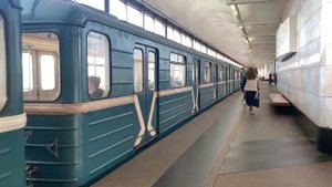 Номерные и Русич на станции «Воробьевы Горы» | Московский метрополитен | Сокольническая линия