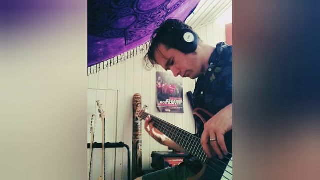 Bass Jam with Reverb and delay смотреть онлайн