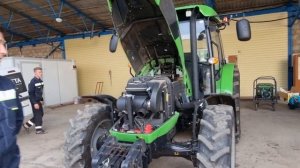 ПЕРВОЕ " ТО "  ТРАКТОРА Дойц Фар Агролюкс 4.80. Наработка = 105 моточасов уже...