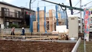 Работа роторного бетононасоса с удлинителем