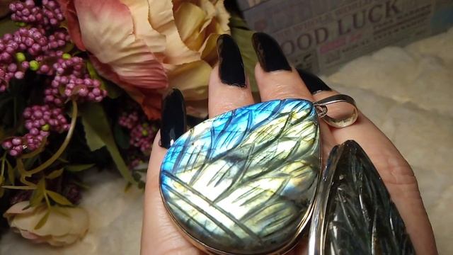 ШИКАРНЫЕ РЕЗНЫЕ ЛАБРАДОРЫ И ГАРНИТУР ? ЛАРИМАР ??? смотреть онлайн