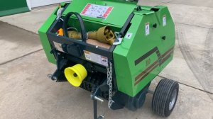 Пресс-подборщик рулонный YK8050