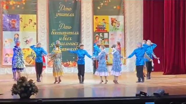 Сынок Сёмочка (первый) на день учителя смотреть онлайн