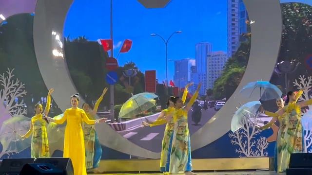 Концерт в честь 100 летия города Нячанг, Вьетнам, 1 апреля 2024 г.
