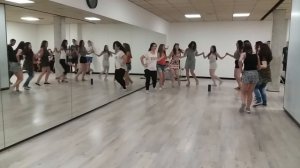 Бяла роза, хоро