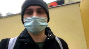 Расплатился в магазине порванной купюрой