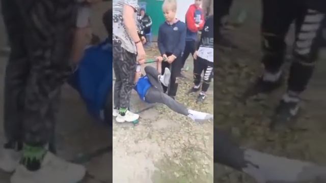 Уличные соревы,разбили голову об турник/supra 540/двуха/street workout смотреть онлайн