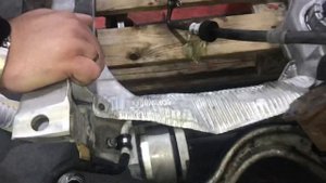 Замена подушек двигателя и рулевой рейки Porsche Panamera 4.8 turbo