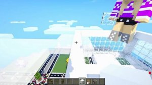 РЕБЕНОК И ДЕВУШКА ДОМ ВНУТРИ ОБЛАКА НУБА И ПРО ! МАЙНКРАФТ В РЕАЛЬНОЙ ЖИЗНИ ВИДЕО ТРОЛЛИНГ MINECRAF