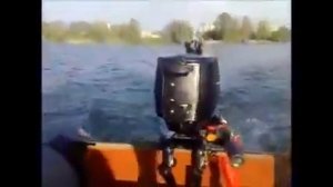 Лодочный мотор SEA PRO Т 2,5S на воде