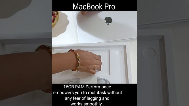 MacBook Pro 2023 || M1 Pro 14 - inch MacBook pro: Short review! смотреть онлайн